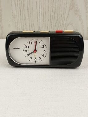 Panasonic TG434 Quartz Alarm desk Clock Message Recorder Matsushita for parts.